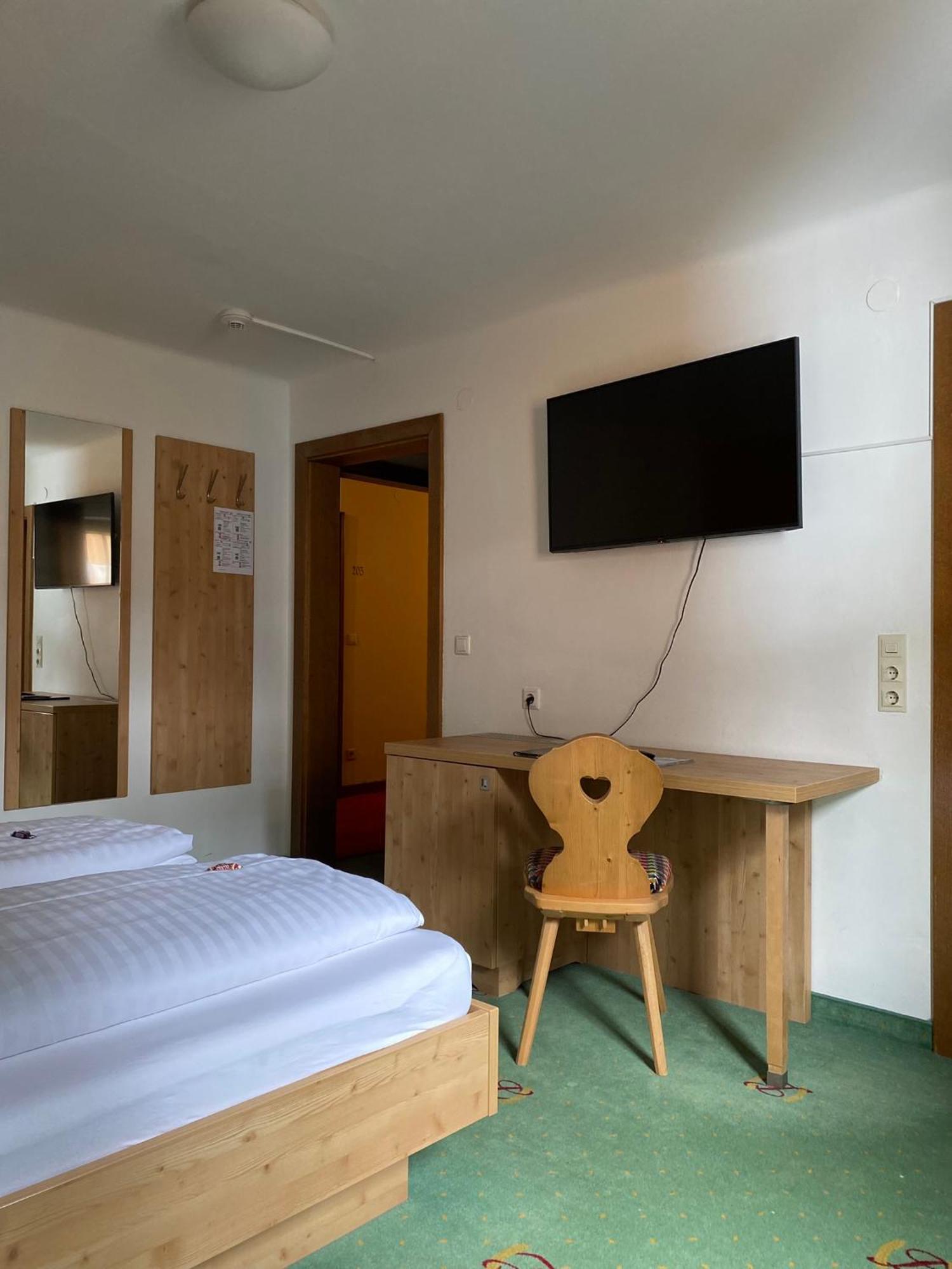 Hotel Gruenwaldkopf 上陶恩 外观 照片