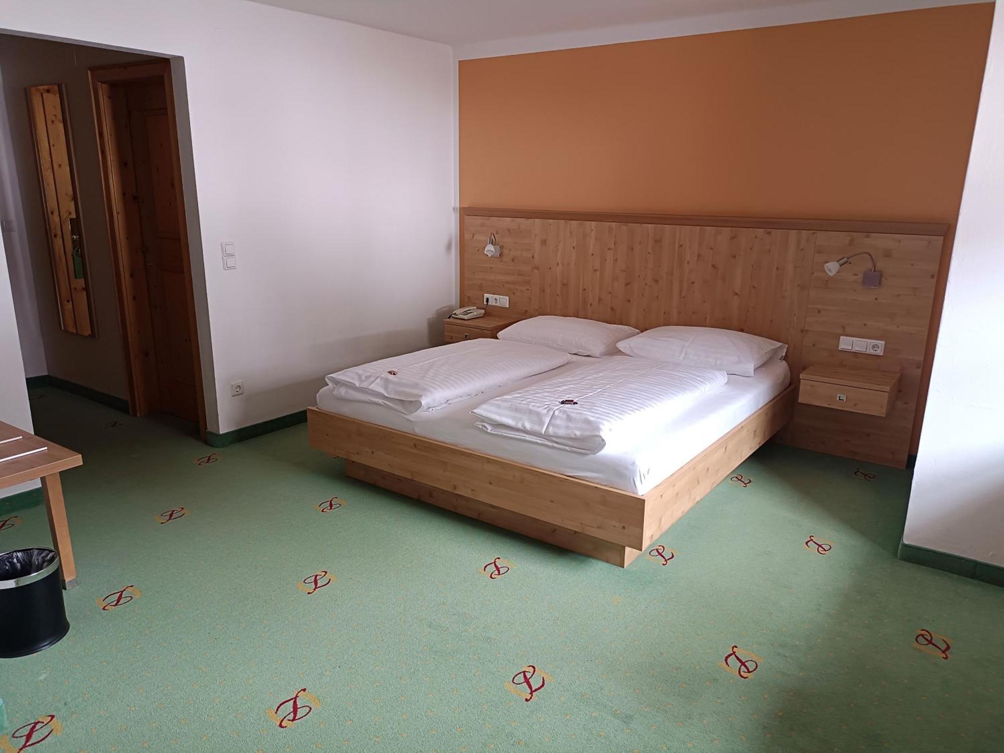Hotel Gruenwaldkopf 上陶恩 外观 照片