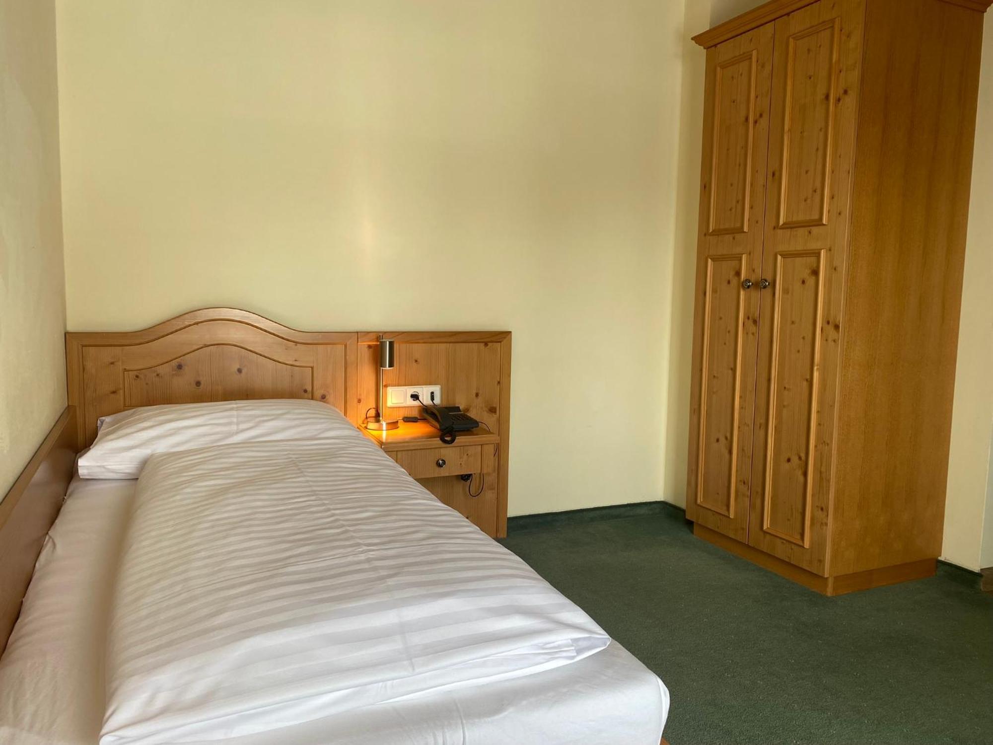 Hotel Gruenwaldkopf 上陶恩 外观 照片