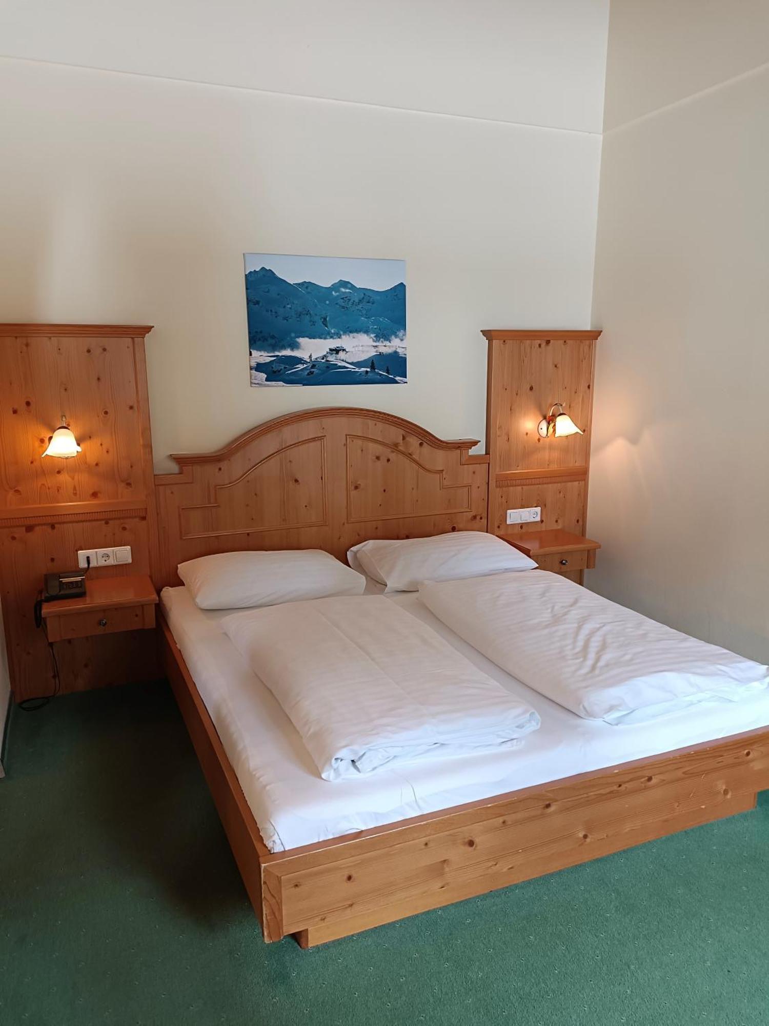 Hotel Gruenwaldkopf 上陶恩 外观 照片